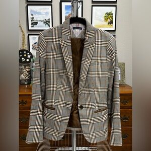 Classic Tommy Hilfiger Plaid Blazer